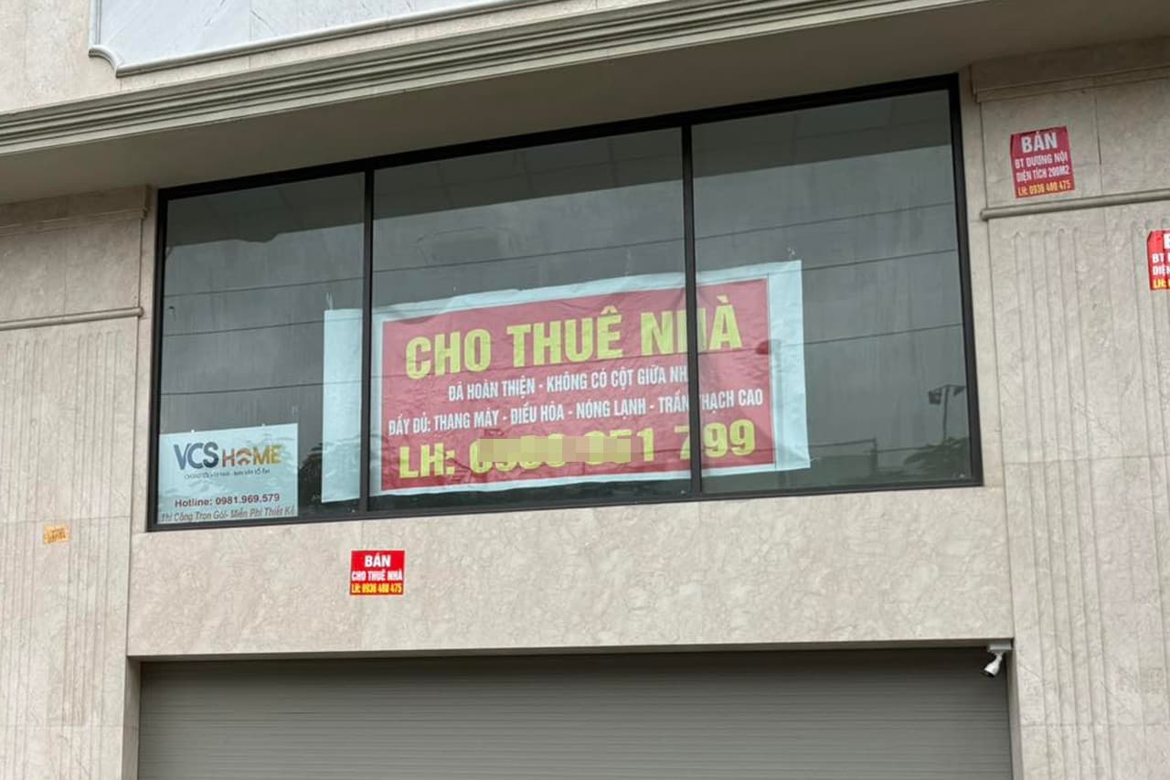 Từng hái ra tiền, nhà mặt phố Hà Nội giờ cho thuê khó, bán cũng chật vật